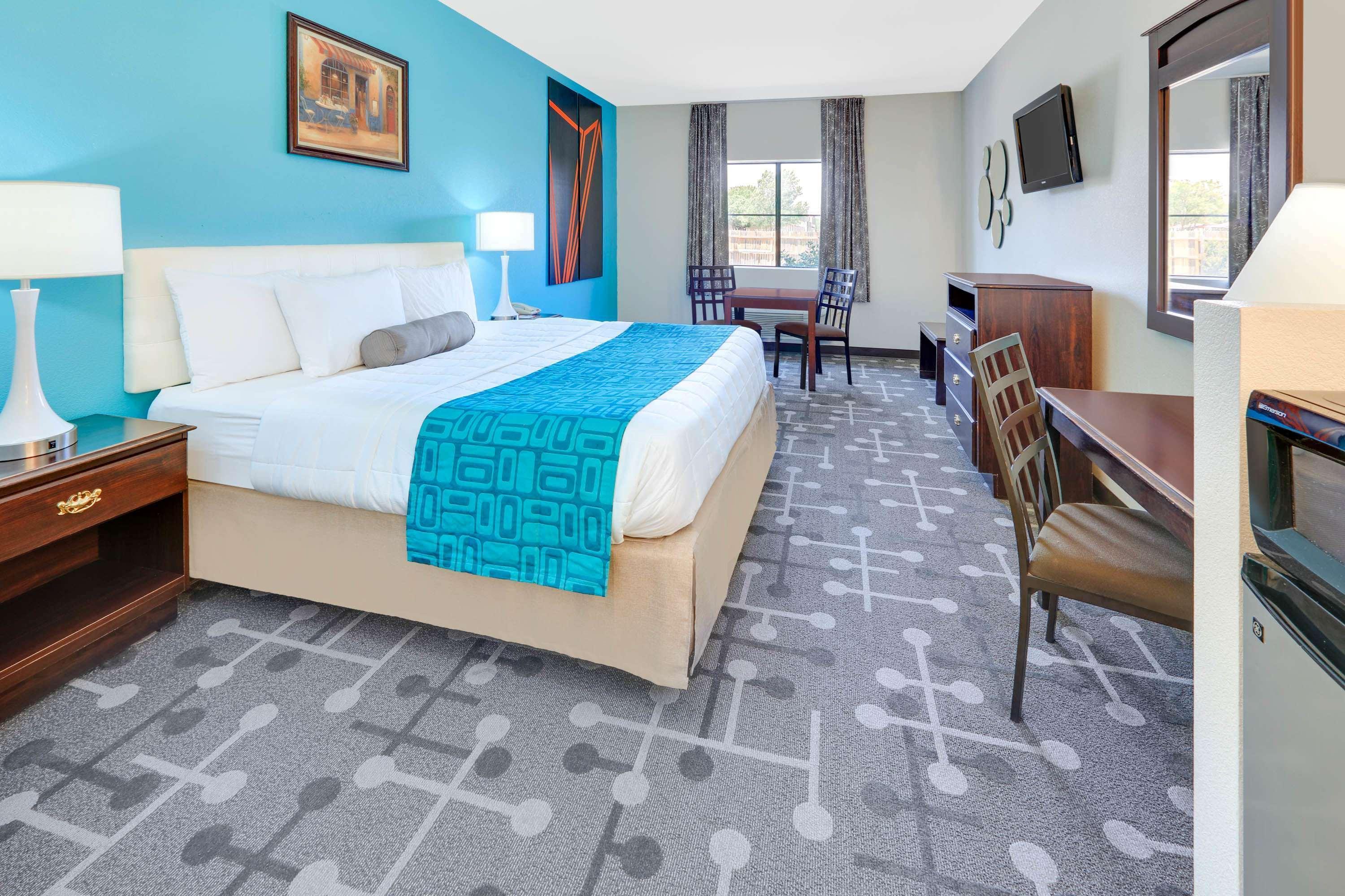 Howard Johnson By Wyndham Lubbock Tx Ngoại thất bức ảnh