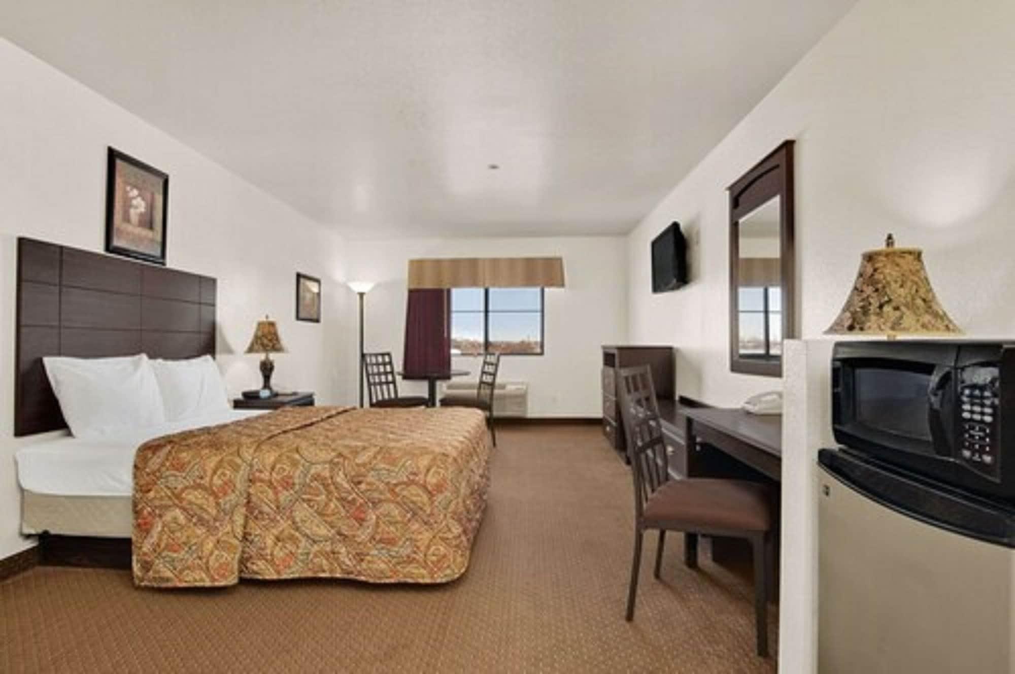 Howard Johnson By Wyndham Lubbock Tx Ngoại thất bức ảnh
